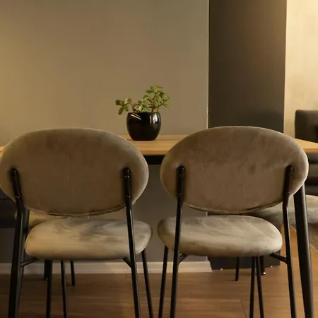 Kalpazo Lakescape Apartman *