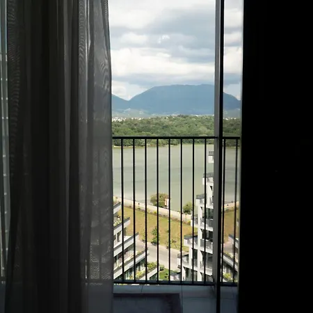 Kalpazo Lakescape 公寓 地拉那